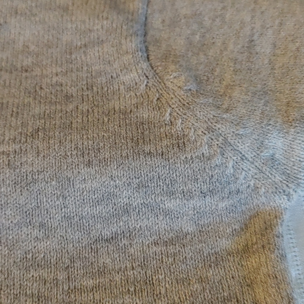 NWT WOMEN'S COTTON BLEND PALE GREY LIGHTWEIGHT PULLOVER SWEATER SIZE LARGE - Picture 9 of 15